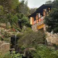 上饒婺源篁嶺攻略：一場懸掛在山崖上的曬秋童話