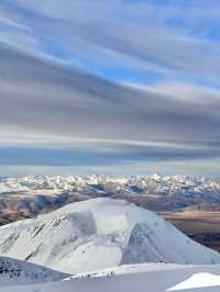 祁連山秋冬奇遇：從色彩派對到靜默雪國 