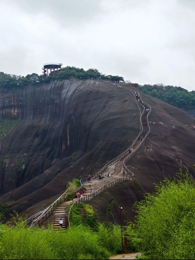 高椅嶺一日遊預算500元徒步欣賞丹霞地貌 高椅嶺一日遊預算500元徒步欣賞丹霞地貌