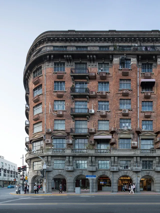 武康大樓-正面和背面 武康大樓-正面和背面