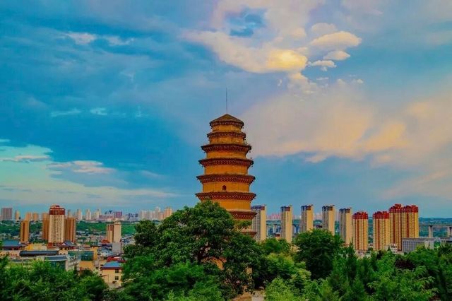 一座“寶藏”城市的秘密,帶你玩轉歷史與美景的完美融合! 一座“寶藏”城市的秘密,帶你玩轉歷史與美景的完美融合!