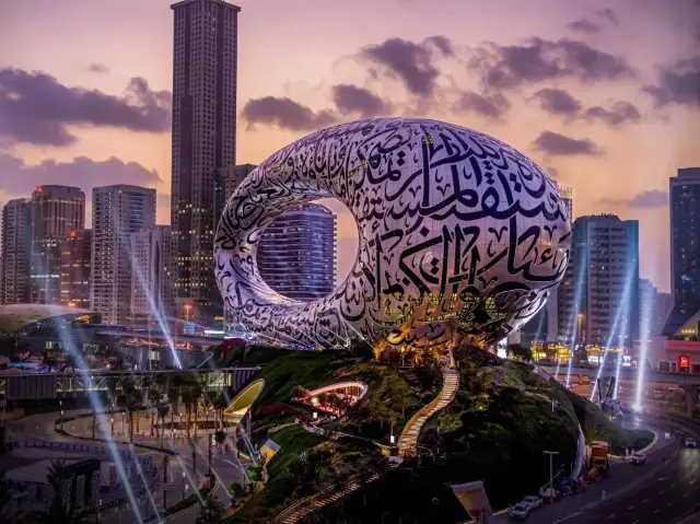 Открытие фестиваля Hag Al Leila в Дубае