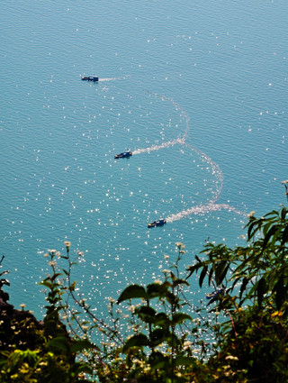 You know Ximen Longting, but do you know the Longmen at Kunming's Western Hills? It's stunning.