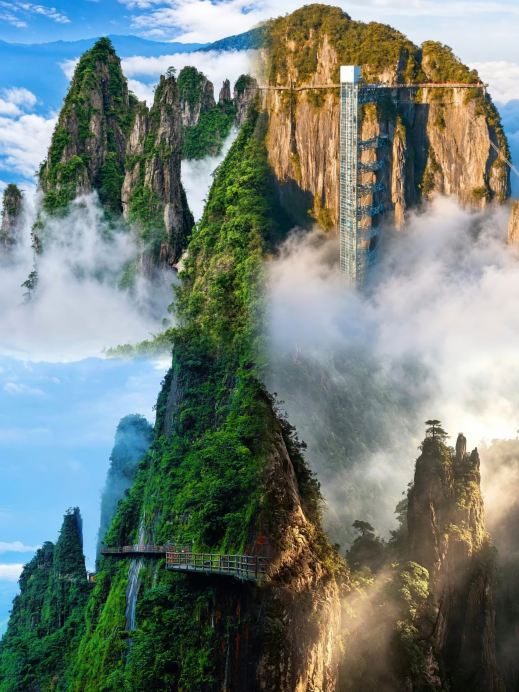 4 must-visit travel destinations in Southern Hunan from September to October! How many have the locals visited?