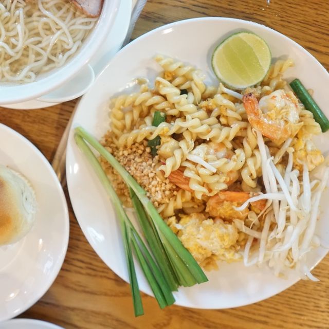 โรงแรมสไตล์มินิมอลแถบพัทยากลาง 