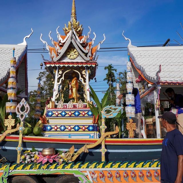 ประเพณีชักพระของชาว อ. คุระบุรี จ. พังงา