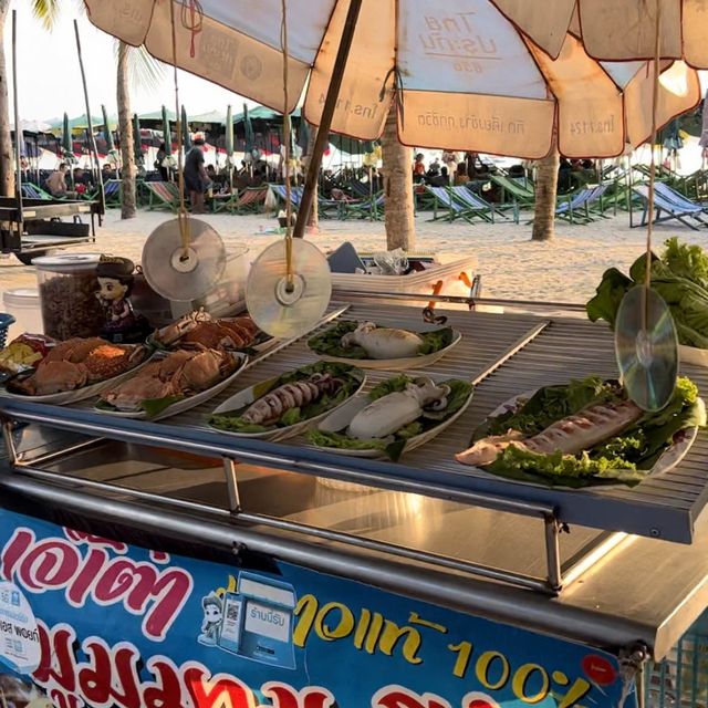 หาดบางแสน แสนสุข ทะเลสวย ใกล้กรุงเทพ