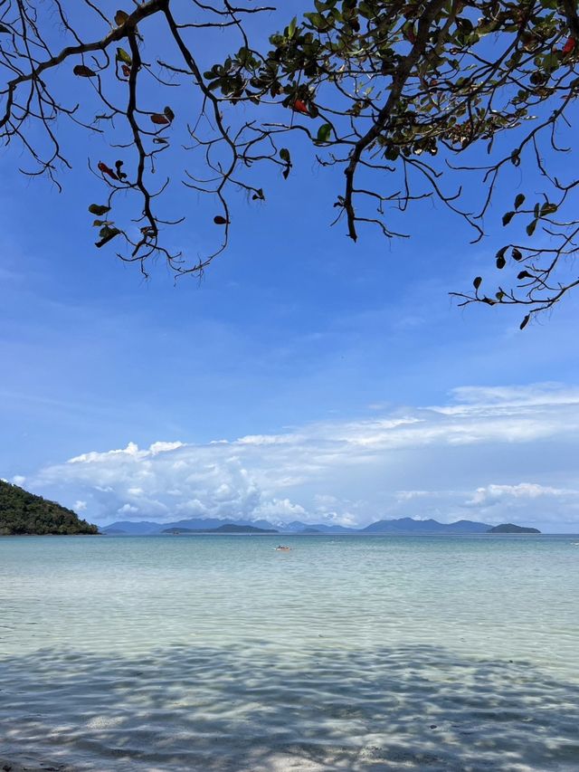 หาดสวย น้ำใส พักใจที่เกาะหมาก