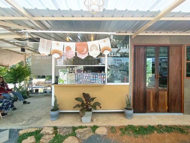 ร้านขาว เรียกกันเอง 