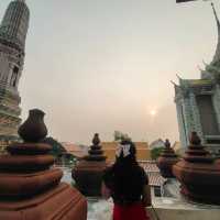 Beautiful sunset with amazing temple views 