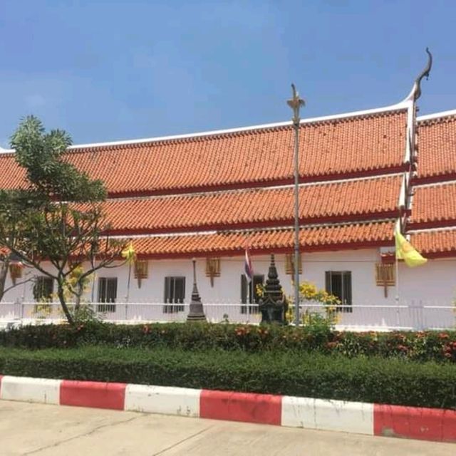 ขอพร พระพุทธไสยาสน์องค์ใหญ่