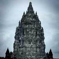 ปรัมมานัน เที่ยวชมวัดฮินดูที่ใหญ่ที่สุดในโลก