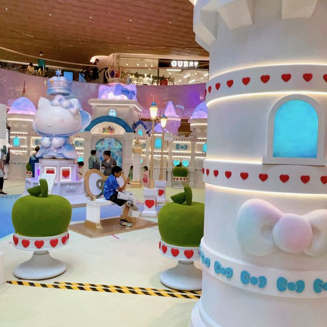 「夏日探索— Hello Kitty Seven Wonders in MetaGaia」