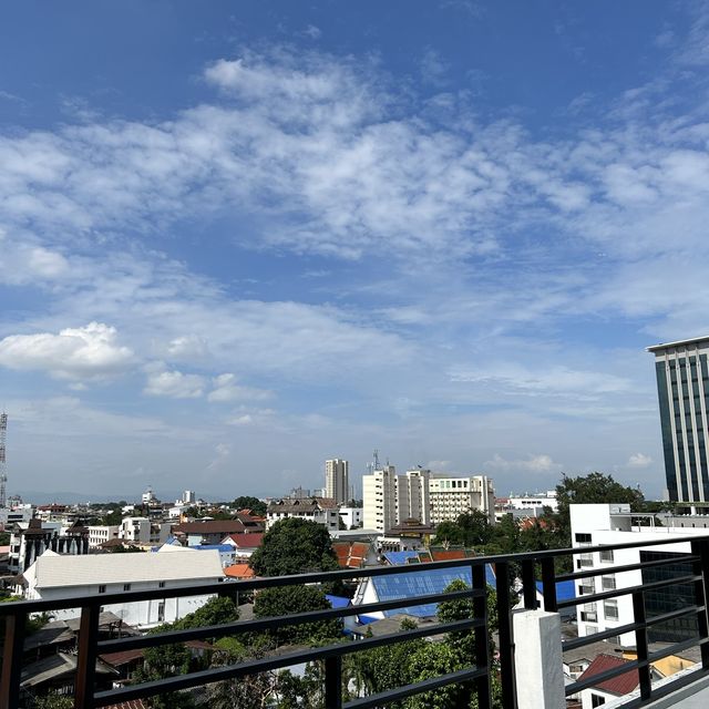 🛏️ Loyy Hotel โฮสเทล เชียงใหม่ 