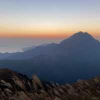 香港🇭🇰 | 香港欣賞日落西山最美之地🌟 - 大東山 ⛰️