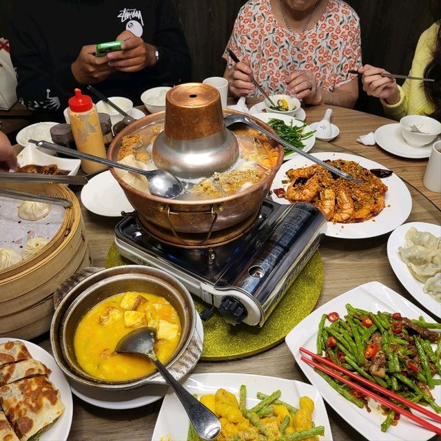 泰和樓-中式料理 提前訂位才吃得到的酸菜白肉鍋！半日行程安排