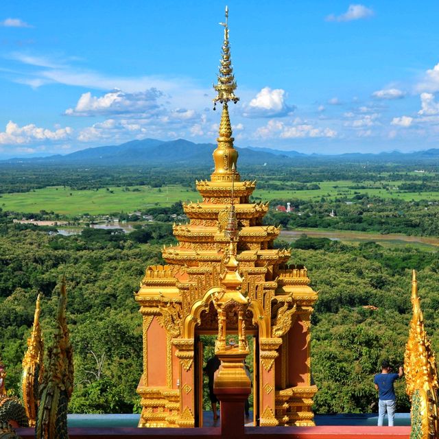 วัดพระธาตุดอยพระฌาน พระไดบุตซึองค์ใหญ่