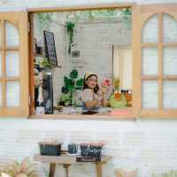 ร้านอาหารในสวนหน้าบ้าน จังหวัด นราธิวาส💐