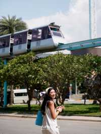 พานั่งรถไฟชมวิว หาดพัทยาแบบชิลล์ๆ ในวันหยุด