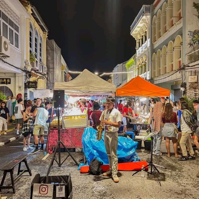 ถนนคนเดินภูเก็ต "หลาดใหญ่"