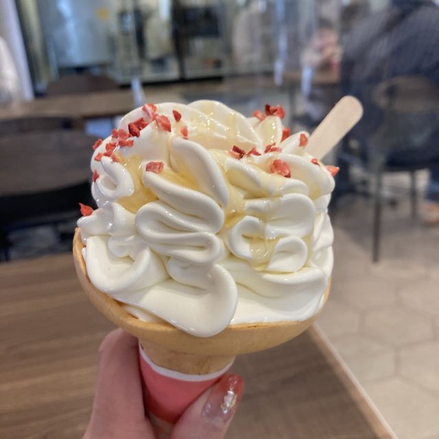 ハチミツかけ放題出来るソフトクリーム❣️
