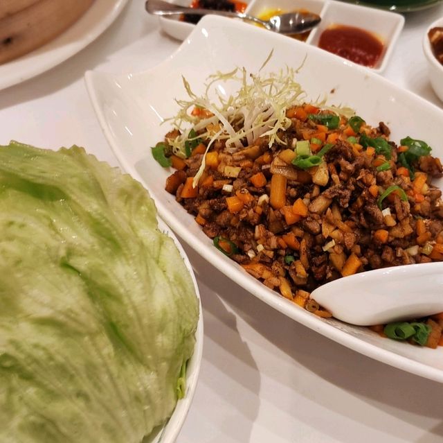 浮誇 華麗 Wow 樂游游！