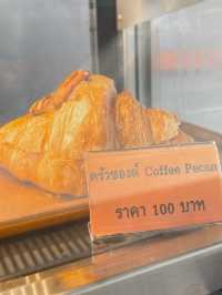 หนีแมวไป The Cliff Cafe  ☕️⛰
