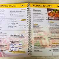庫塔市區，寧靜幽雅的餐廳，一杯現打橘子汁冰沙，只要美金1元：Kedin Cafe
