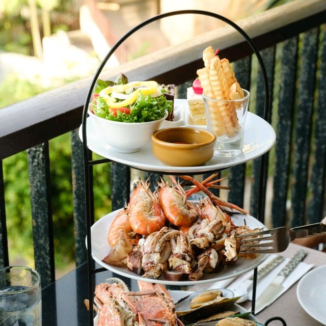 กินซีฟู้ด ชมวิวทะเล ในโรงแรมพัทยาติดหาด