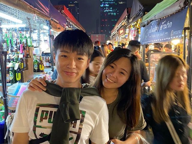 Floating Market in the mall - Icon Siam 🛕