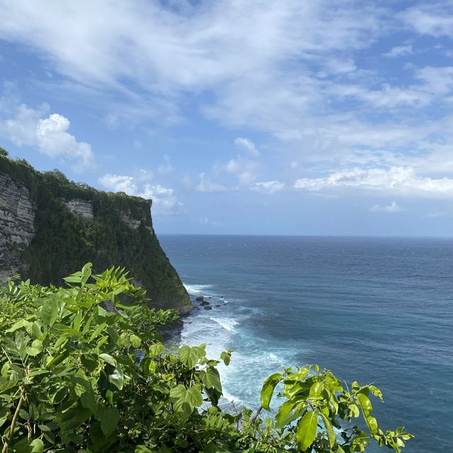 Balinese Hindu sea temple - Uluwatu 🏯