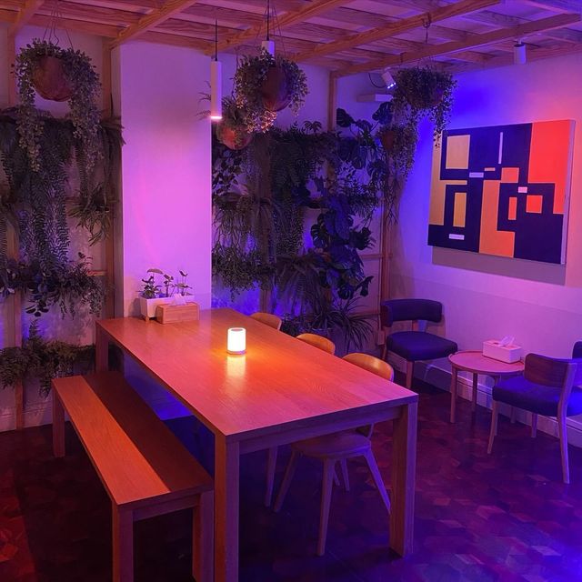 Yellow lane cafe’