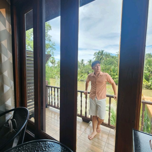 River Jam Homestay ... อัมพวา น่านอน