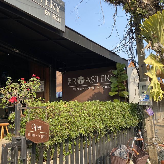 ร้านกาแฟ “The Roastery By Roj”