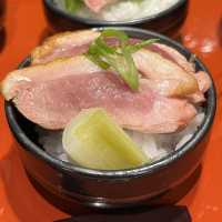 【京都・祇園四条】8種のおちょこ丼ランチが味わえる「祇園かんかんでり麗」
