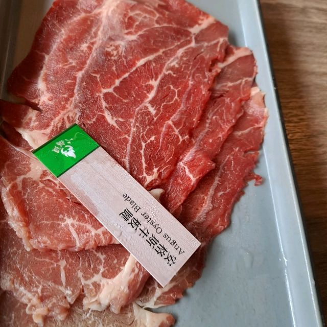 首間任食牛尾煲和鷓鴣湯底火鍋