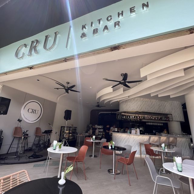 Contemporary dining in Krabi@Cru Krabi