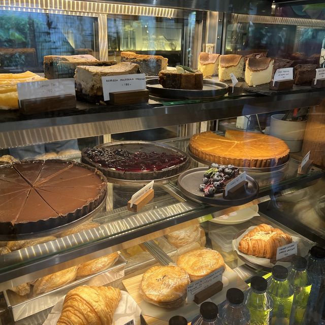디자인, 맛 모두 충족하는 방콕 카페✨, Piccolo Vicolo