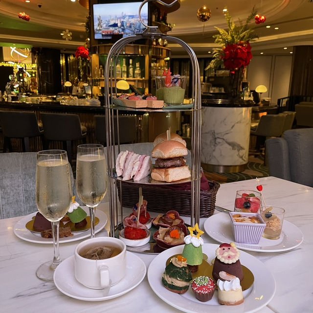 Celebrate the Season with Christmas Tea Time