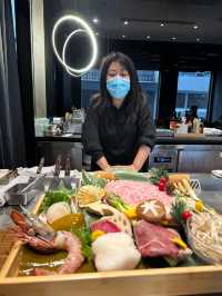 日本師傅親自烹調鐵板燒  A4和牛融化大滿足