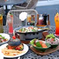 Marine Beach Hotel Pattaya ติดหาดจอมเทียน