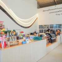 Big Tree Cafe