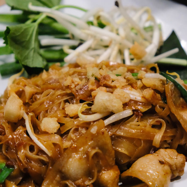 จ้ำเข่า เขาใหญ่
