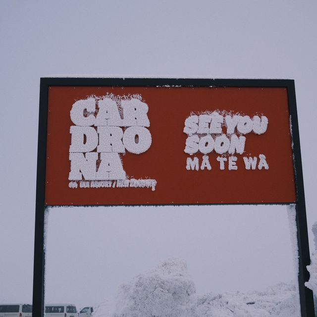 I WENT SNOWBOARDING FOR THE FIRST TIME! 