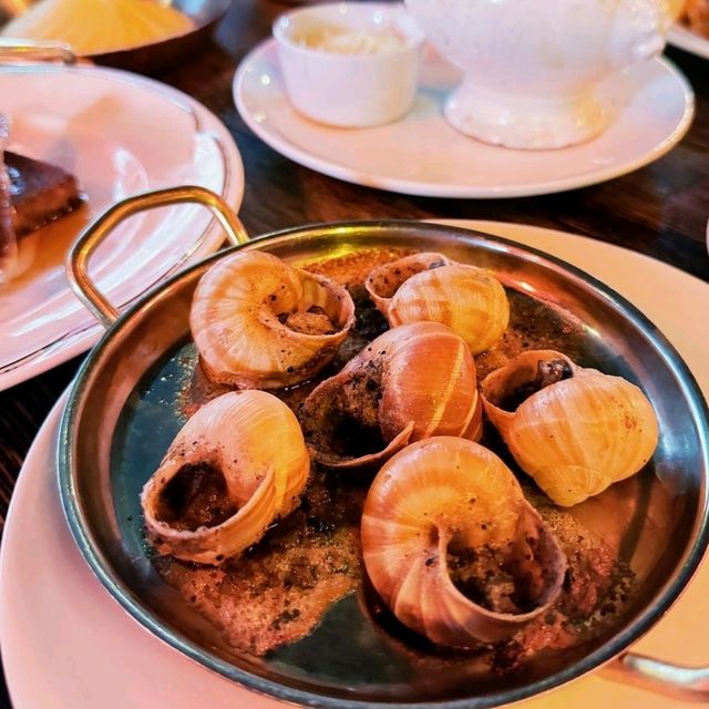 Calling Escargot Lover