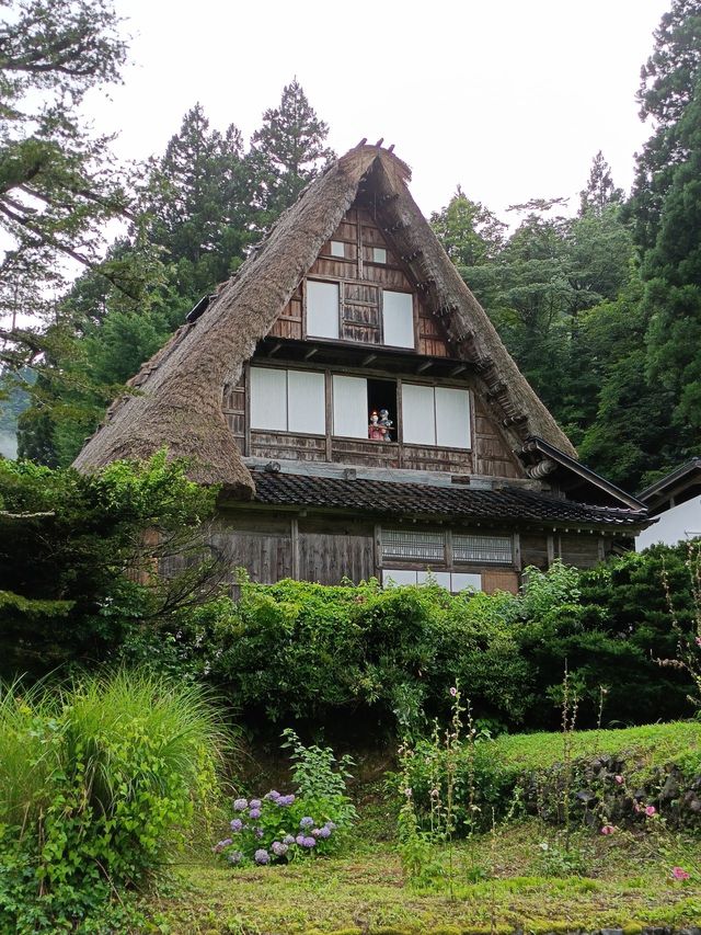 Ainokura & Shirakawago Village + Kamikochi