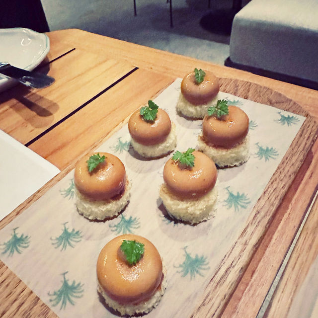 曼谷湄南河四季酒店 Palmier法國餐廳 - 細膩法式饗宴與浪漫夜景