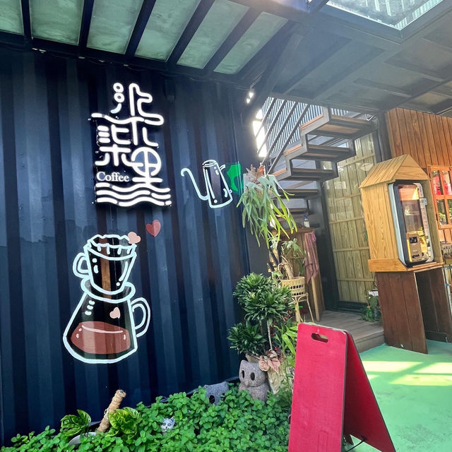 Sea View coffee spot in this beautiful resort cafe 