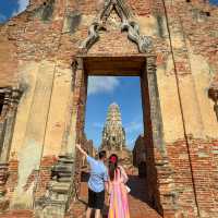 Wat Ratchaburana: Perfect Weather at a UNESCO World Heritage Gem!