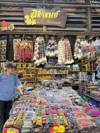 เที่ยวตลาดน้ำ 4 ภาค ที่พัทยา ✨